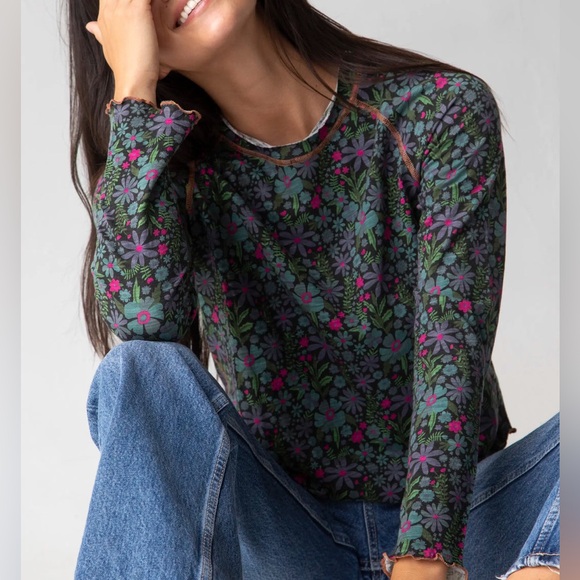 Natural Life Lily Cotton Long Sleeve Tee Shirt Blue Pink Floral Lettuce Hem - Picture 11 of 11